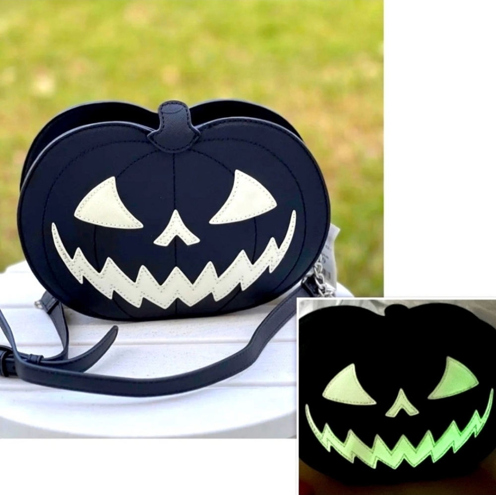 Mad Engine Halloween Jack-o'-Lantern Glow Crossbody